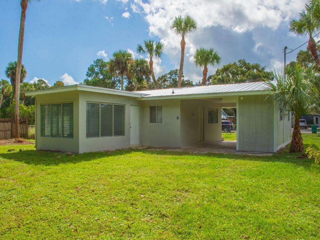 LAKEWOOD PARK UNIT 5 - Residential Lease