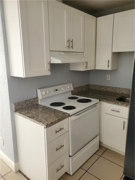 Sunshine Villas First Add - Residential Lease