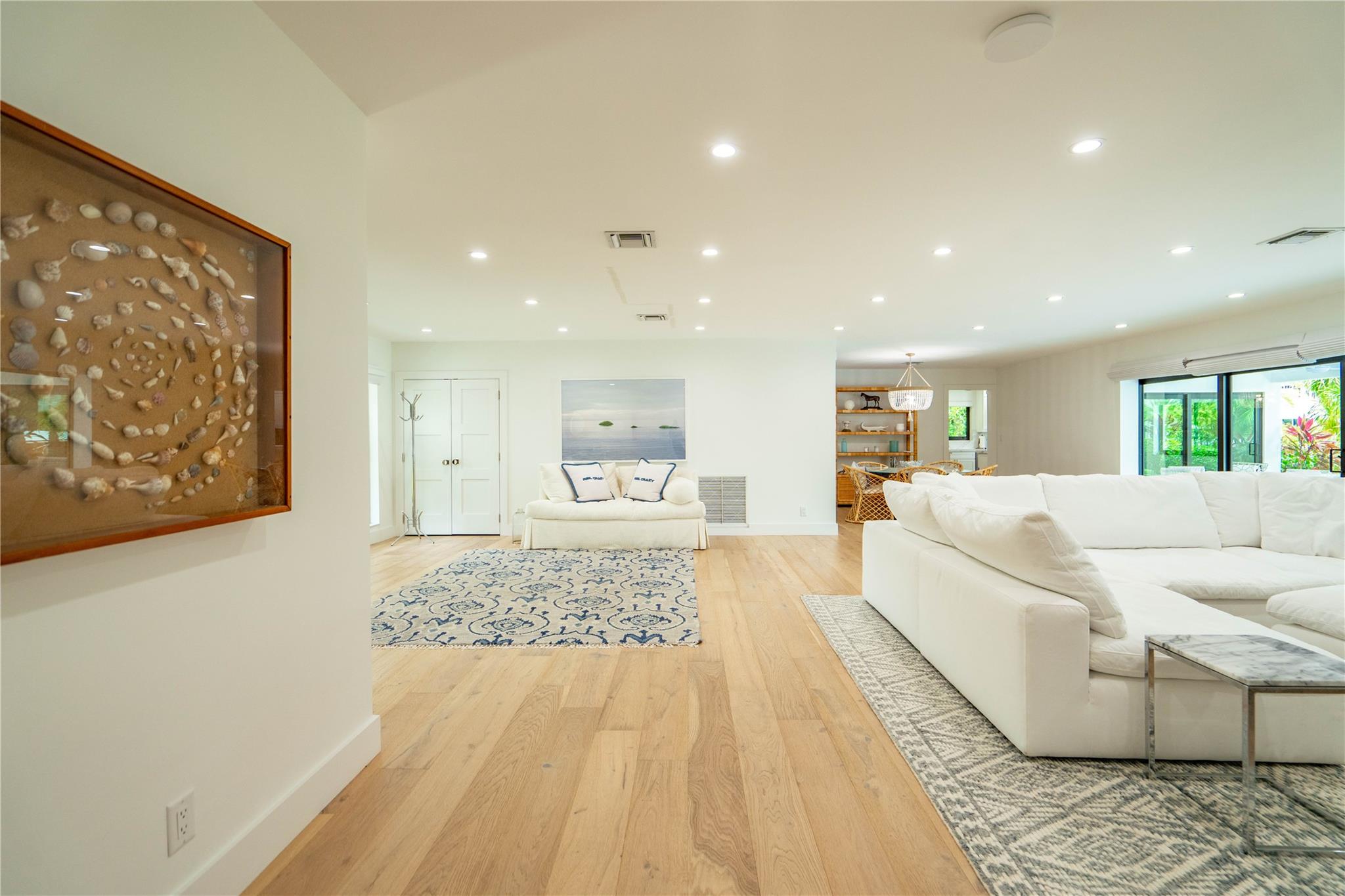 Lighthouse Point 4th Sec - Residential