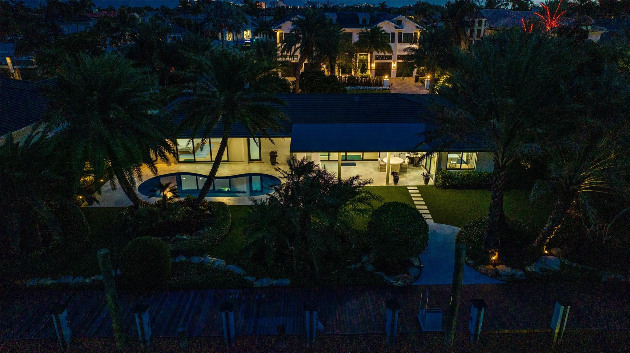 Lighthouse Point 4th Sec - Residential