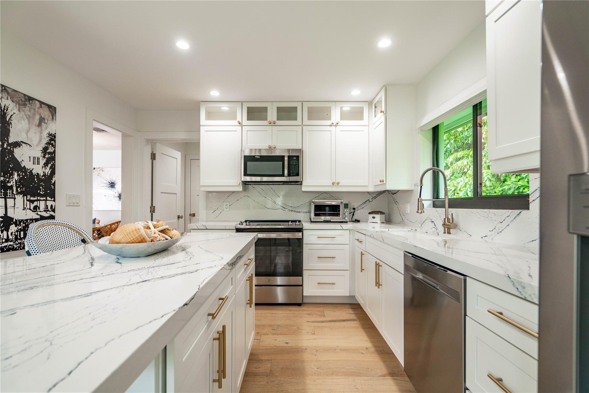 Lighthouse Point 4th Sec - Residential