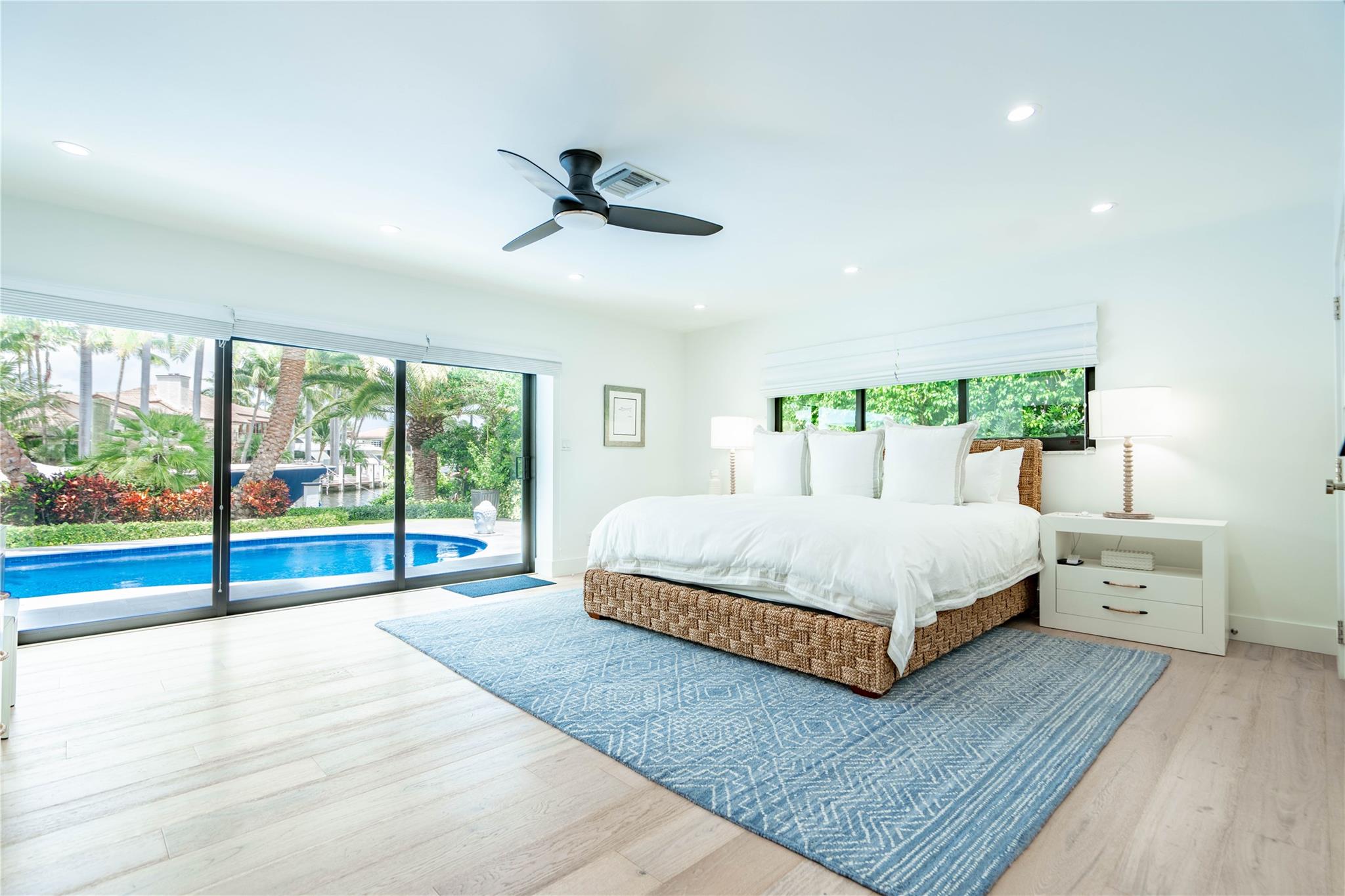 Lighthouse Point 4th Sec - Residential