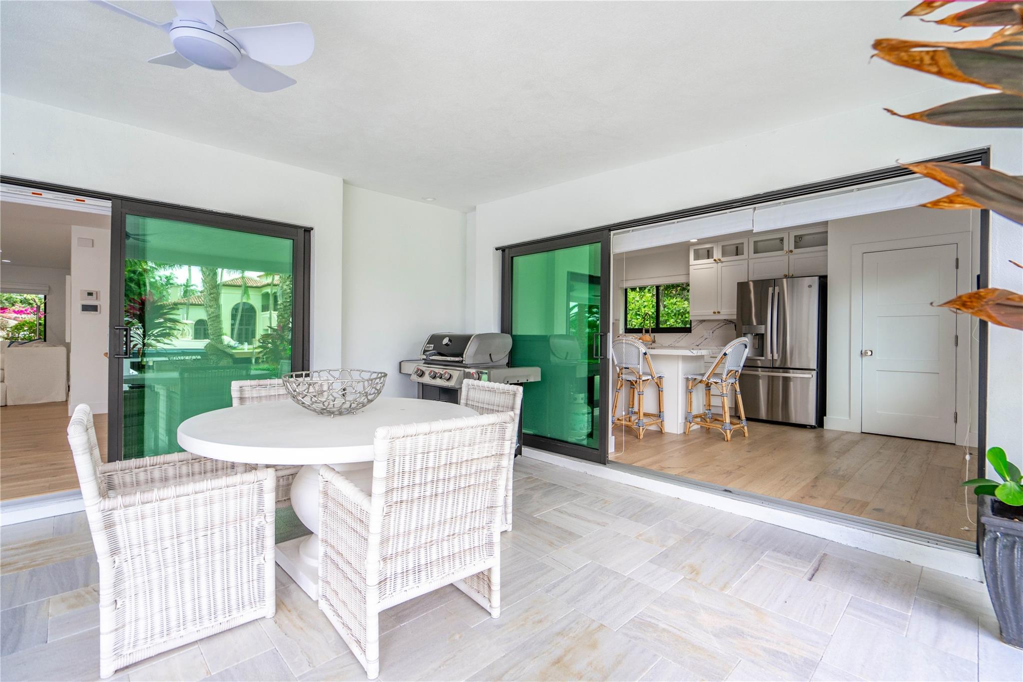 Lighthouse Point 4th Sec - Residential