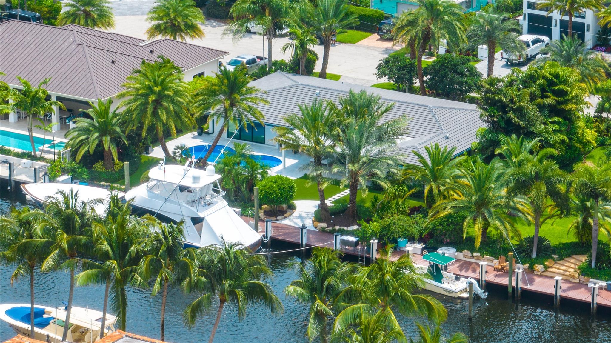 Lighthouse Point 4th Sec - Residential