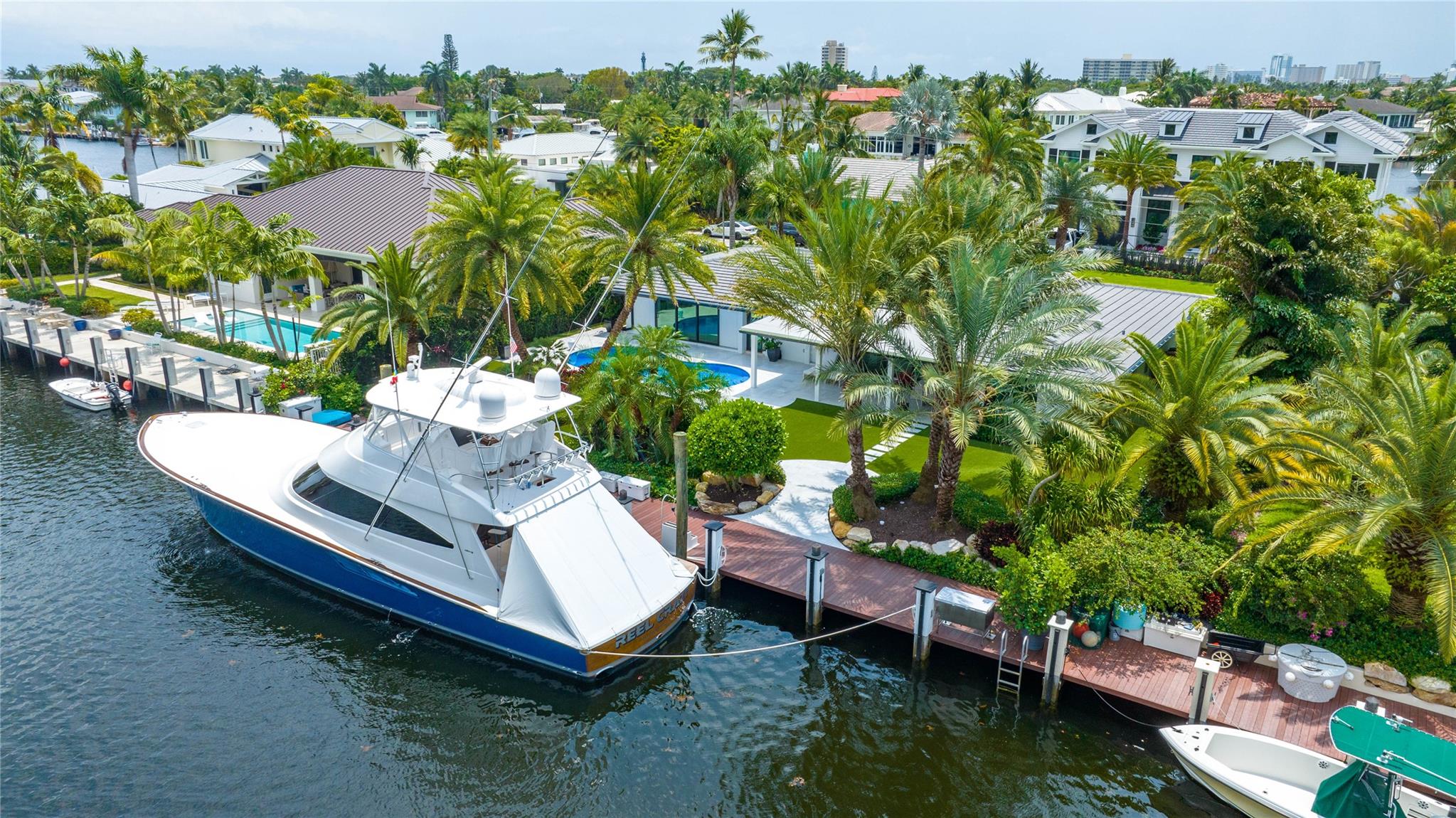 Lighthouse Point 4th Sec - Residential