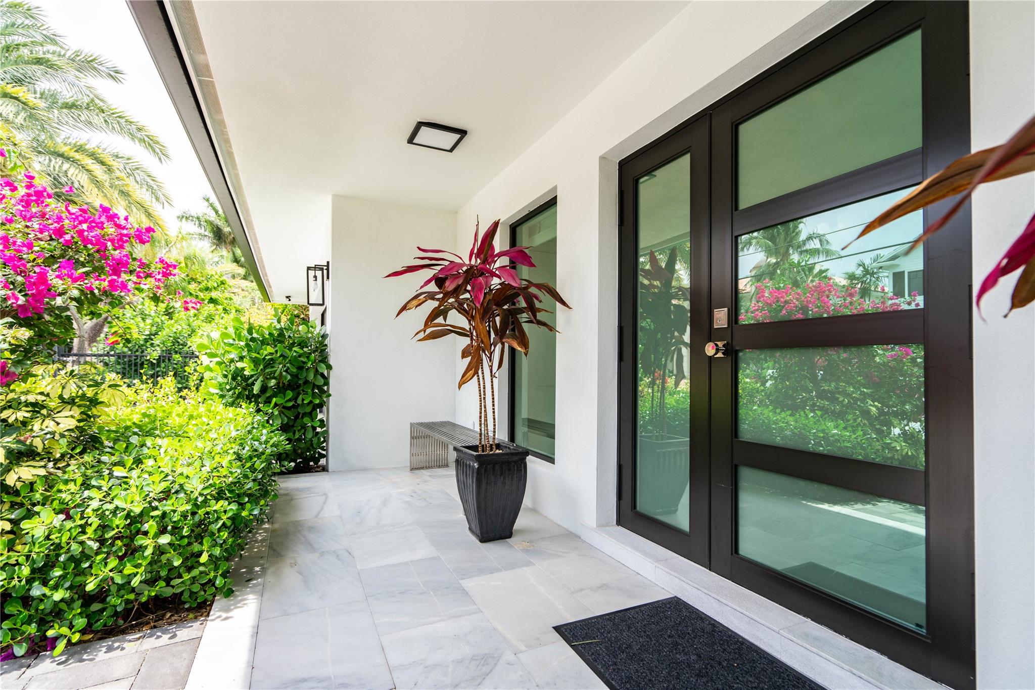 Lighthouse Point 4th Sec - Residential