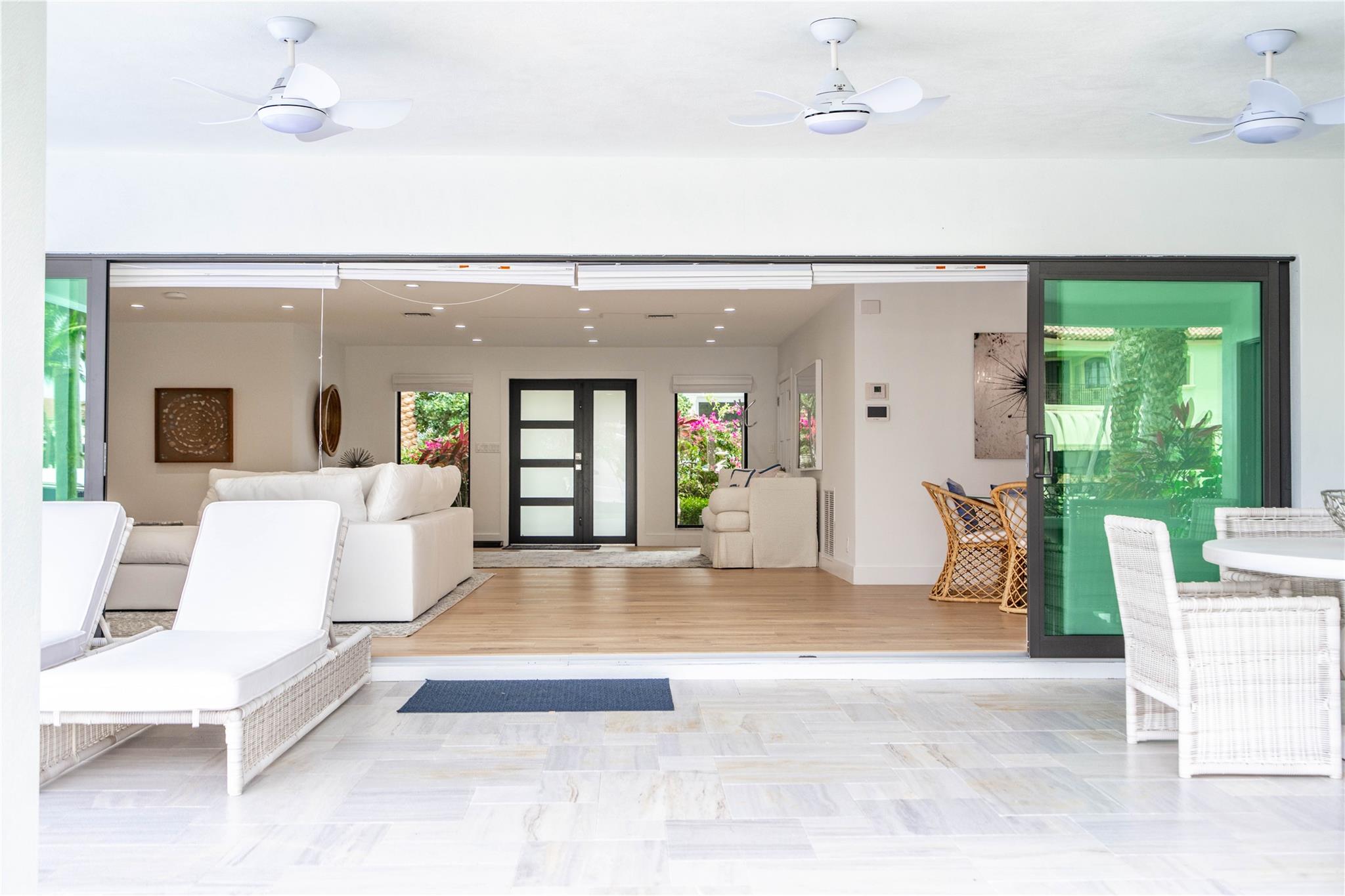 Lighthouse Point 4th Sec - Residential