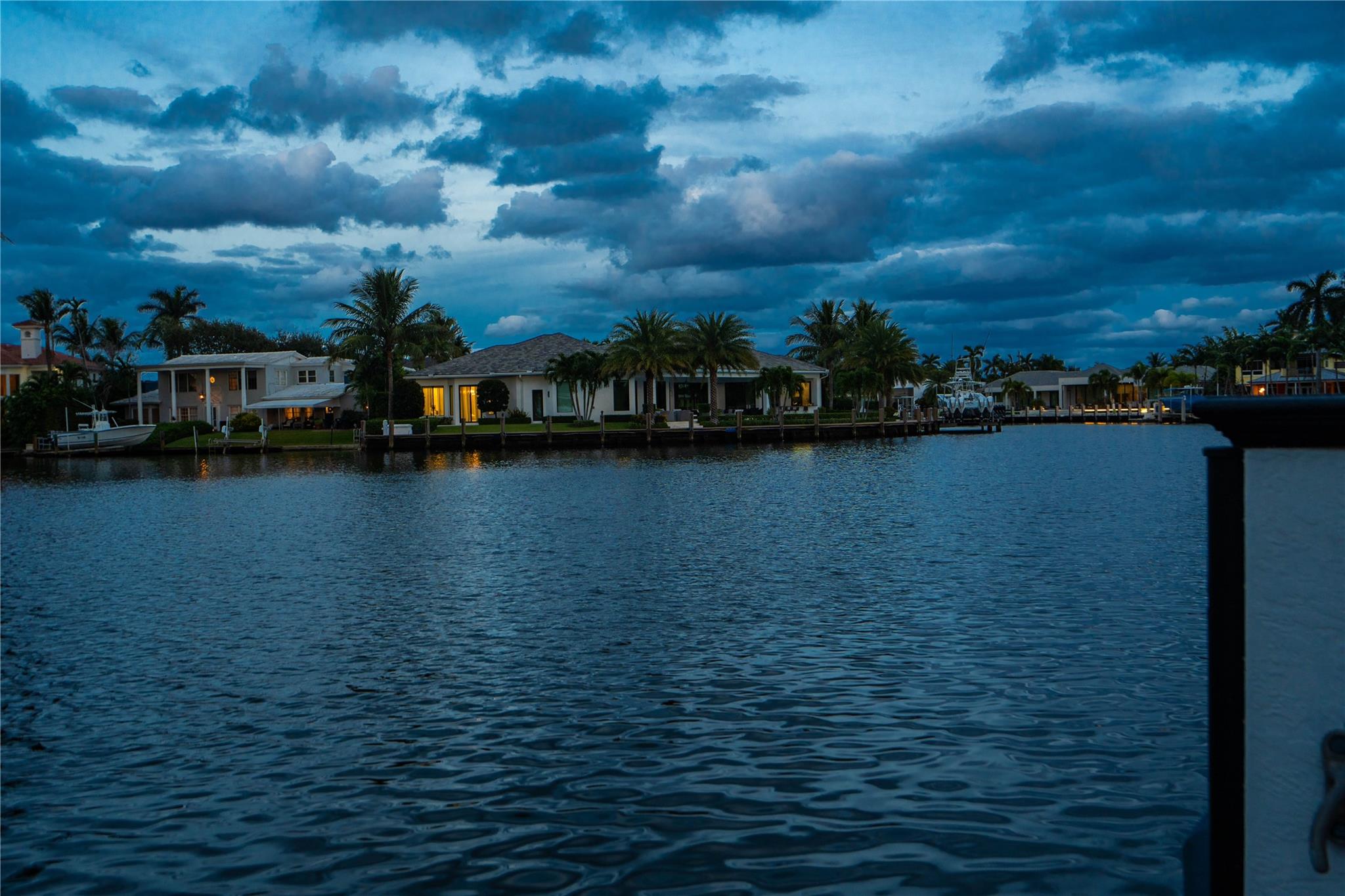 Lighthouse Point 4th Sec - Residential