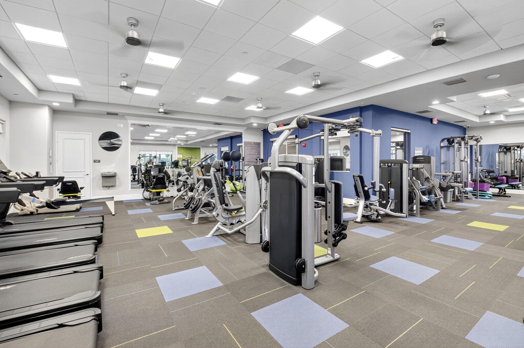 VALENCIA FALLS - Residential