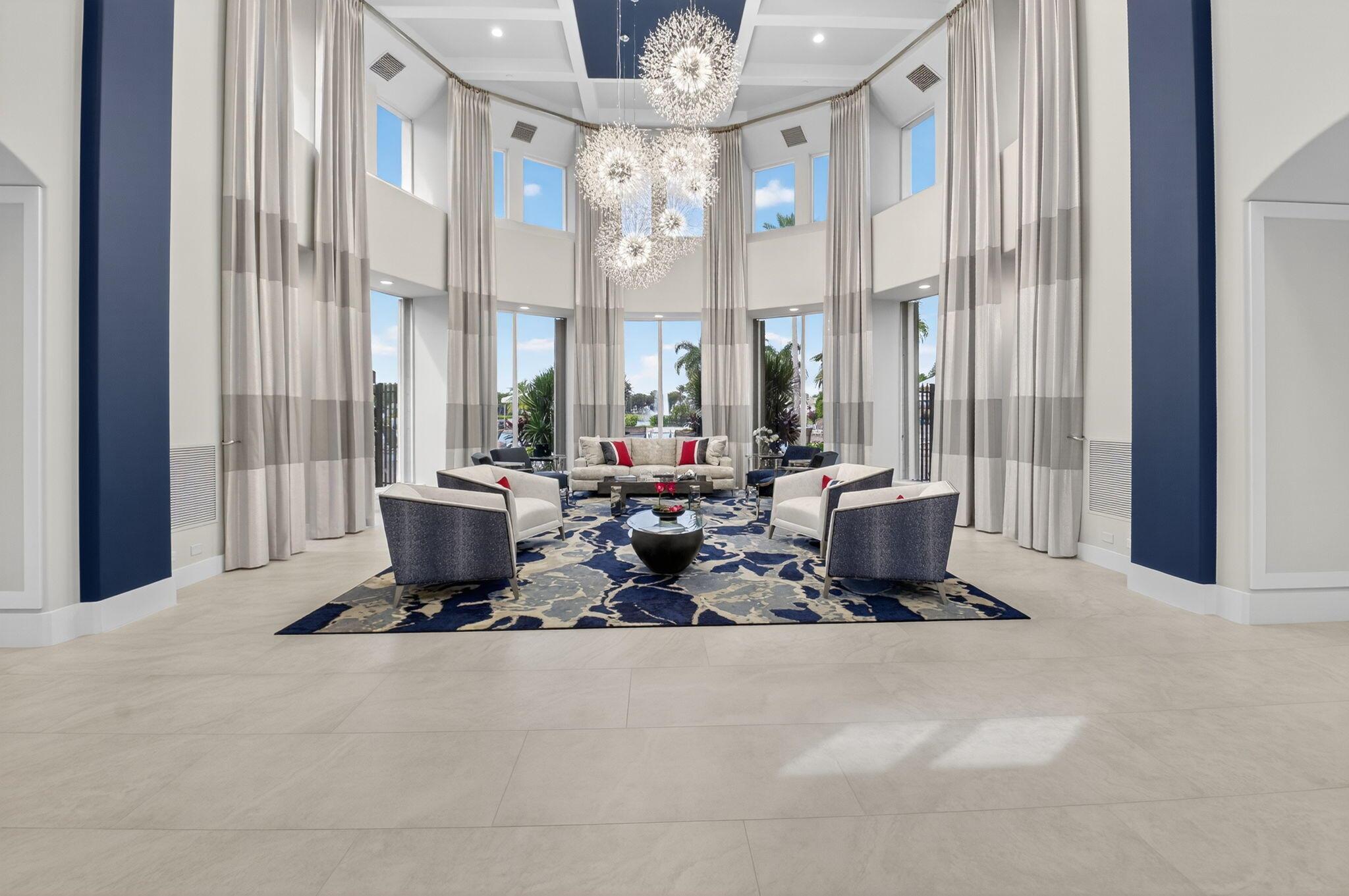 VALENCIA FALLS - Residential