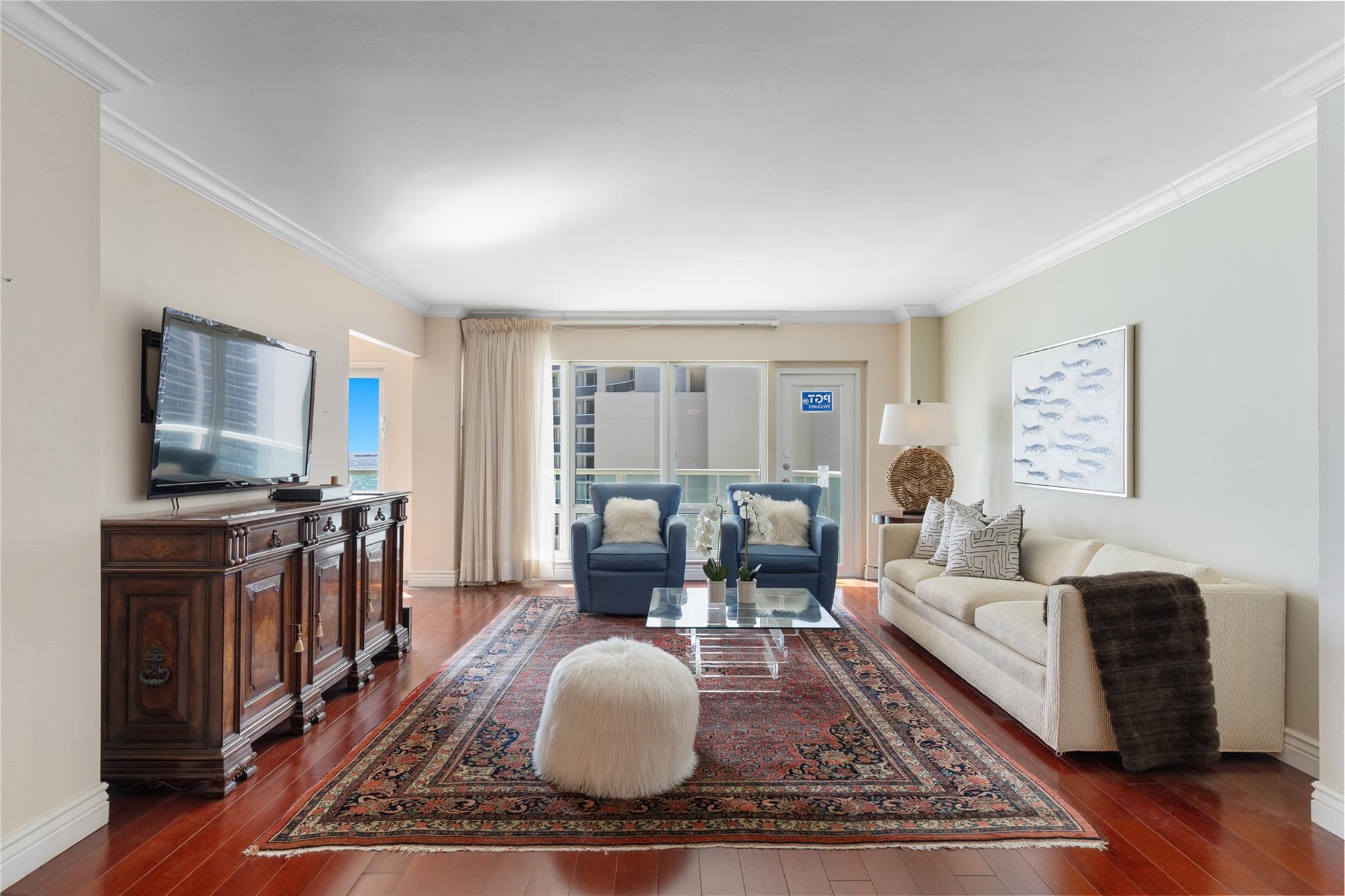 Southpoint Condo - Residential