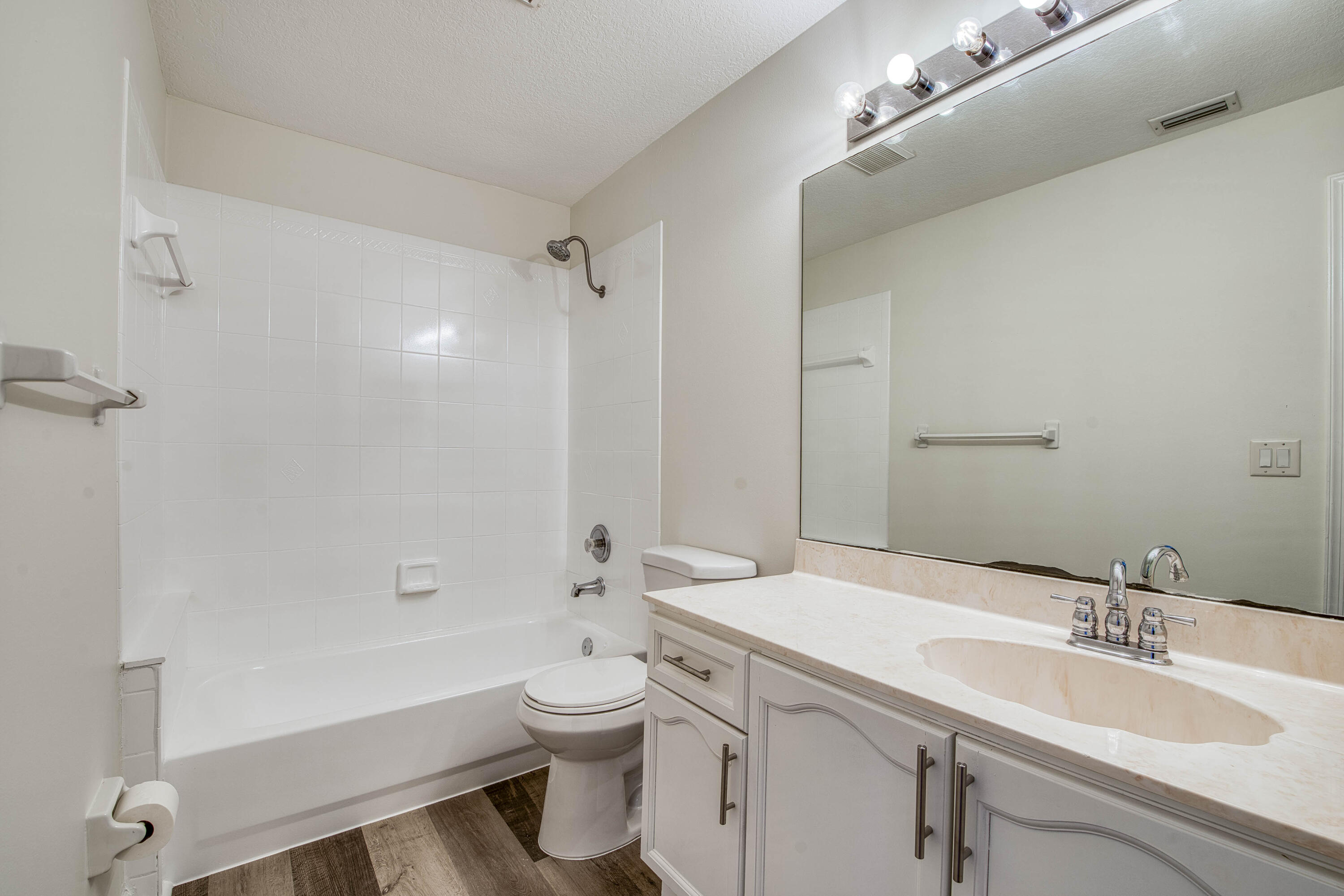 The Acreage - Residential