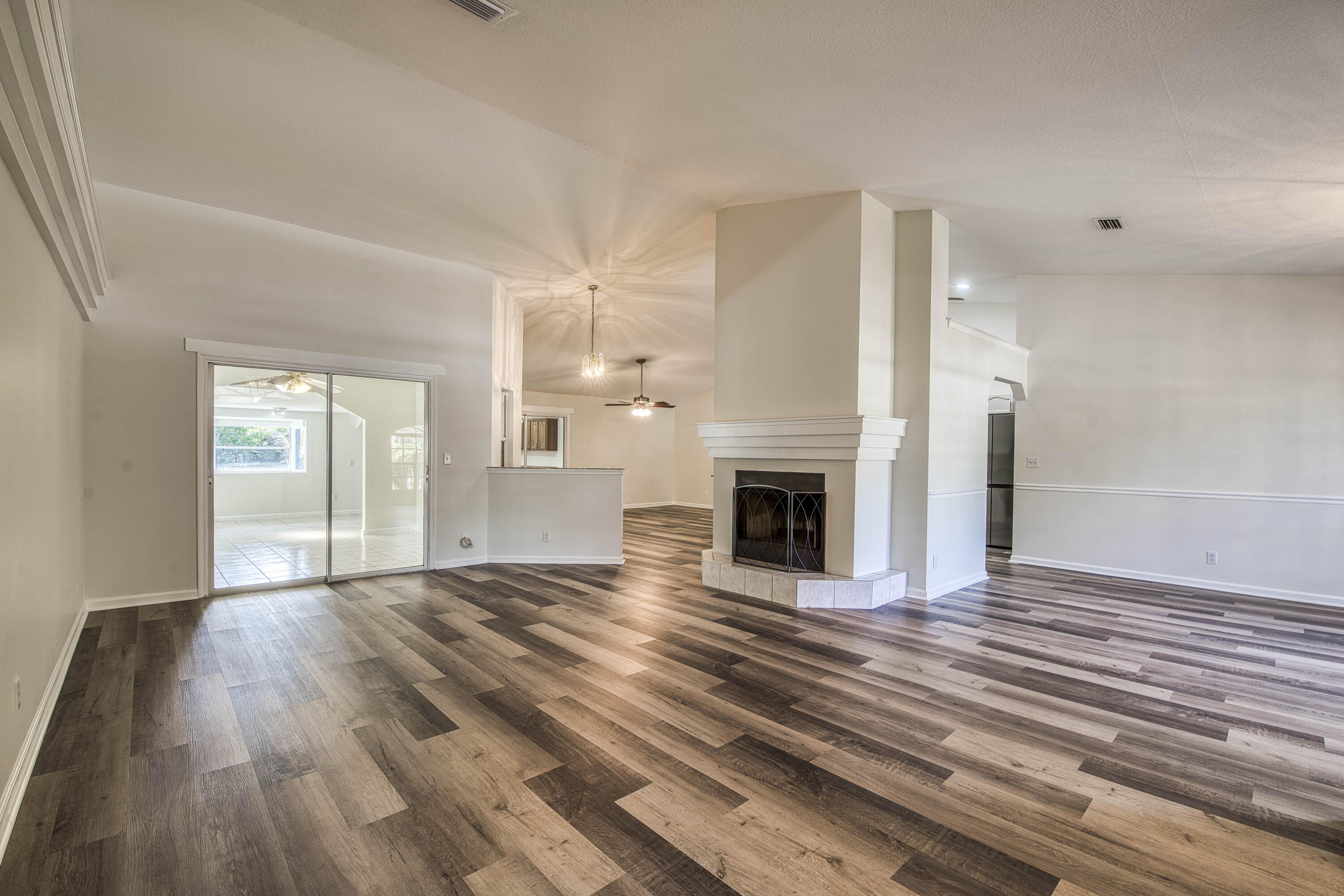 The Acreage - Residential