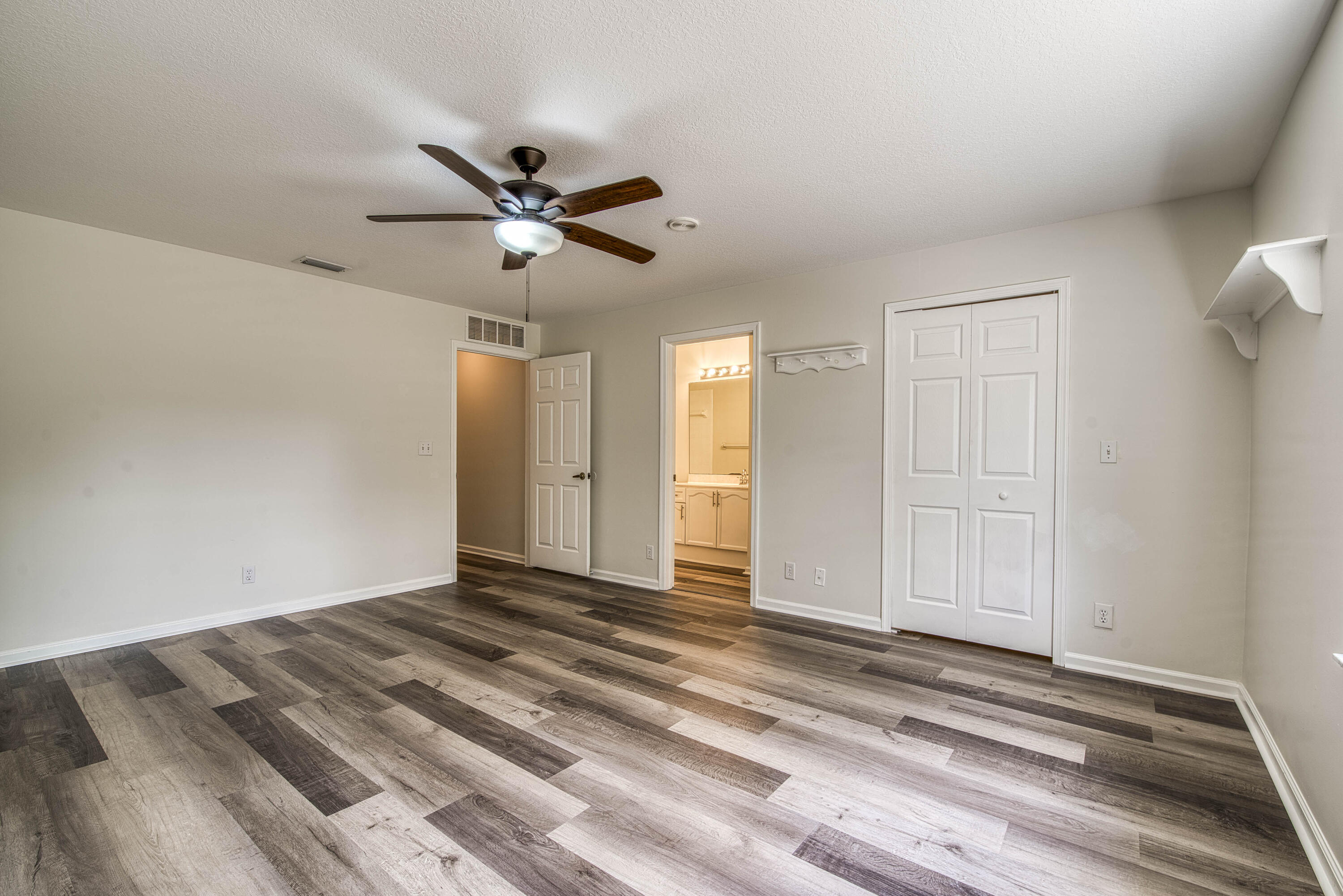 The Acreage - Residential