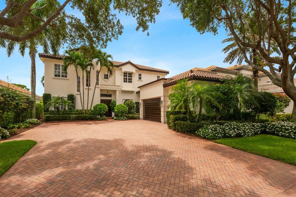 Photo of 6029 Via Venetia S, Delray Beach, FL 33484 (MLS # R10885397)
