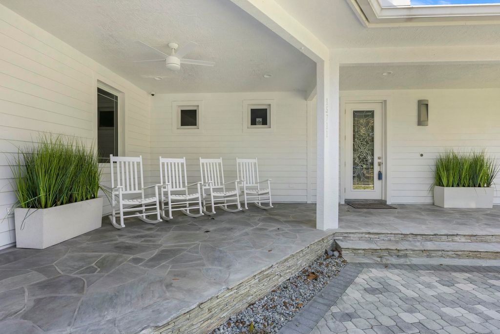 Photo of 15711 98th Trail N, Jupiter, FL 33478 (MLS # R11049658)