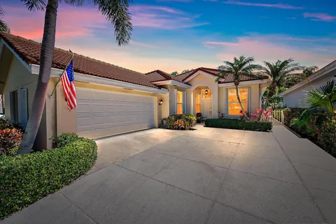 128 Hampton Circle, Jupiter, FL 33458 - MLS#: R11073335