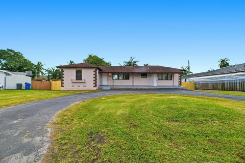 2830 Johnson Street Hollywood FL 33020