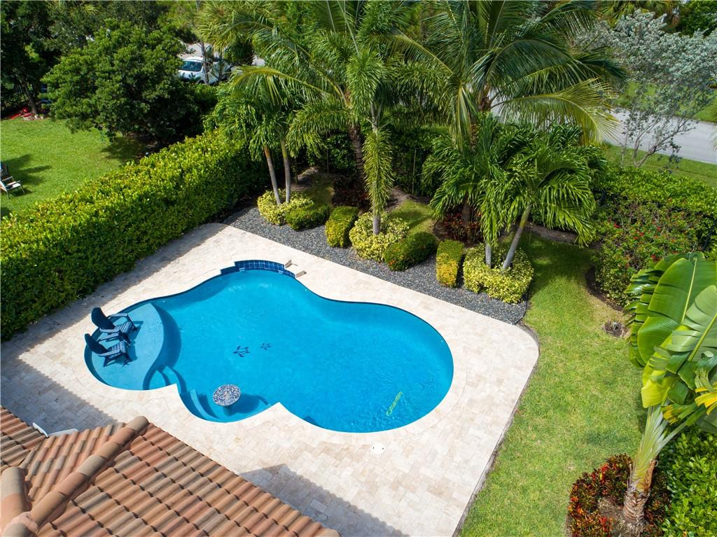 Vista Lago - Residential