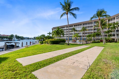 Tiny photo for 390 N FEDERAL Highway #202, Deerfield Beach, FL 33441 (MLS # B26079526)