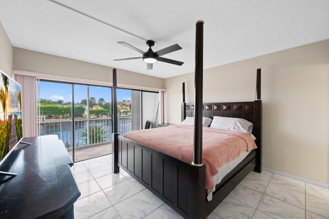 Tiny photo for 390 N FEDERAL Highway #202, Deerfield Beach, FL 33441 (MLS # B26079526)