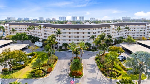Tiny photo for 390 N FEDERAL Highway #202, Deerfield Beach, FL 33441 (MLS # B26079526)