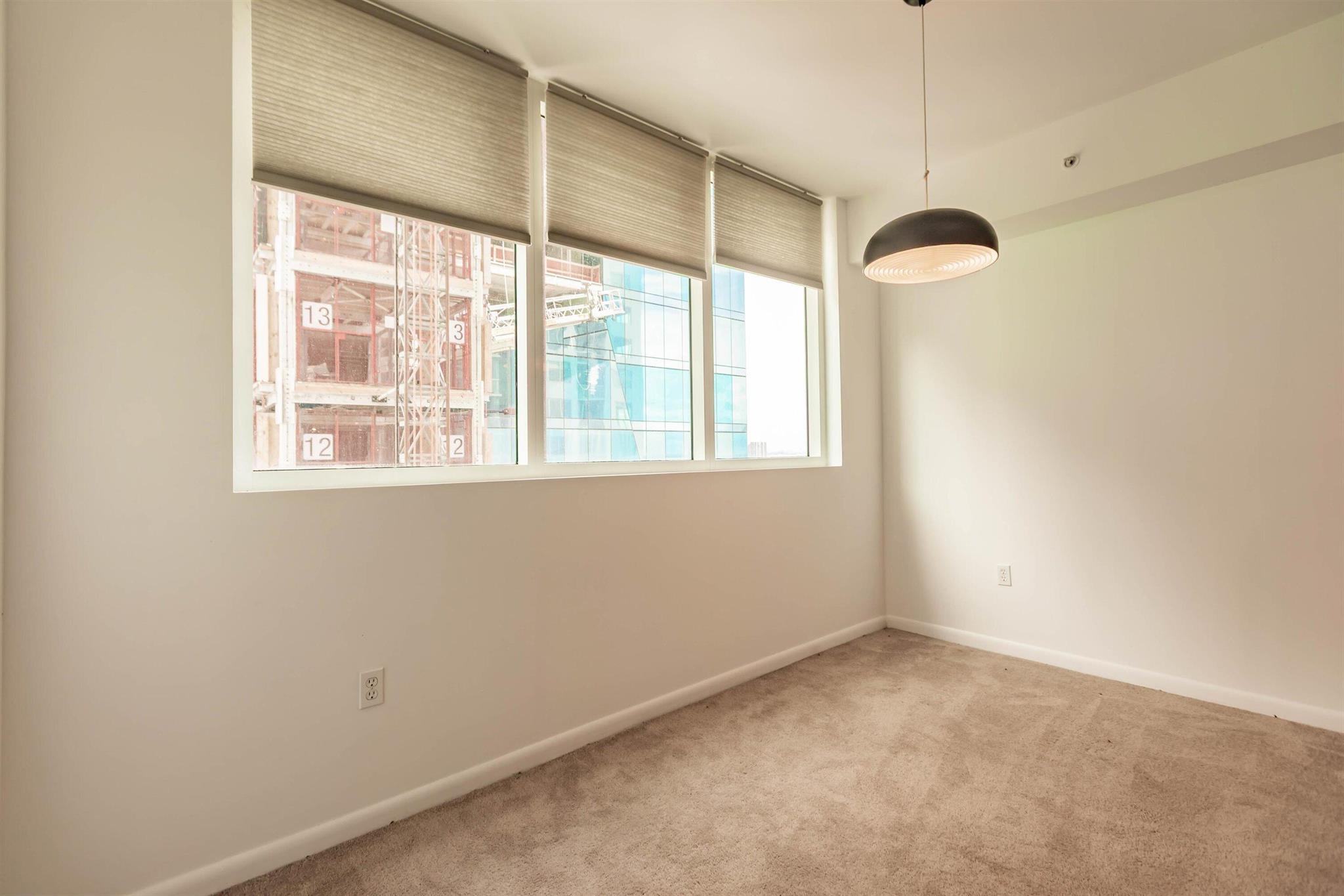 VIZCAYNE NORTH CONDO - Residential Lease