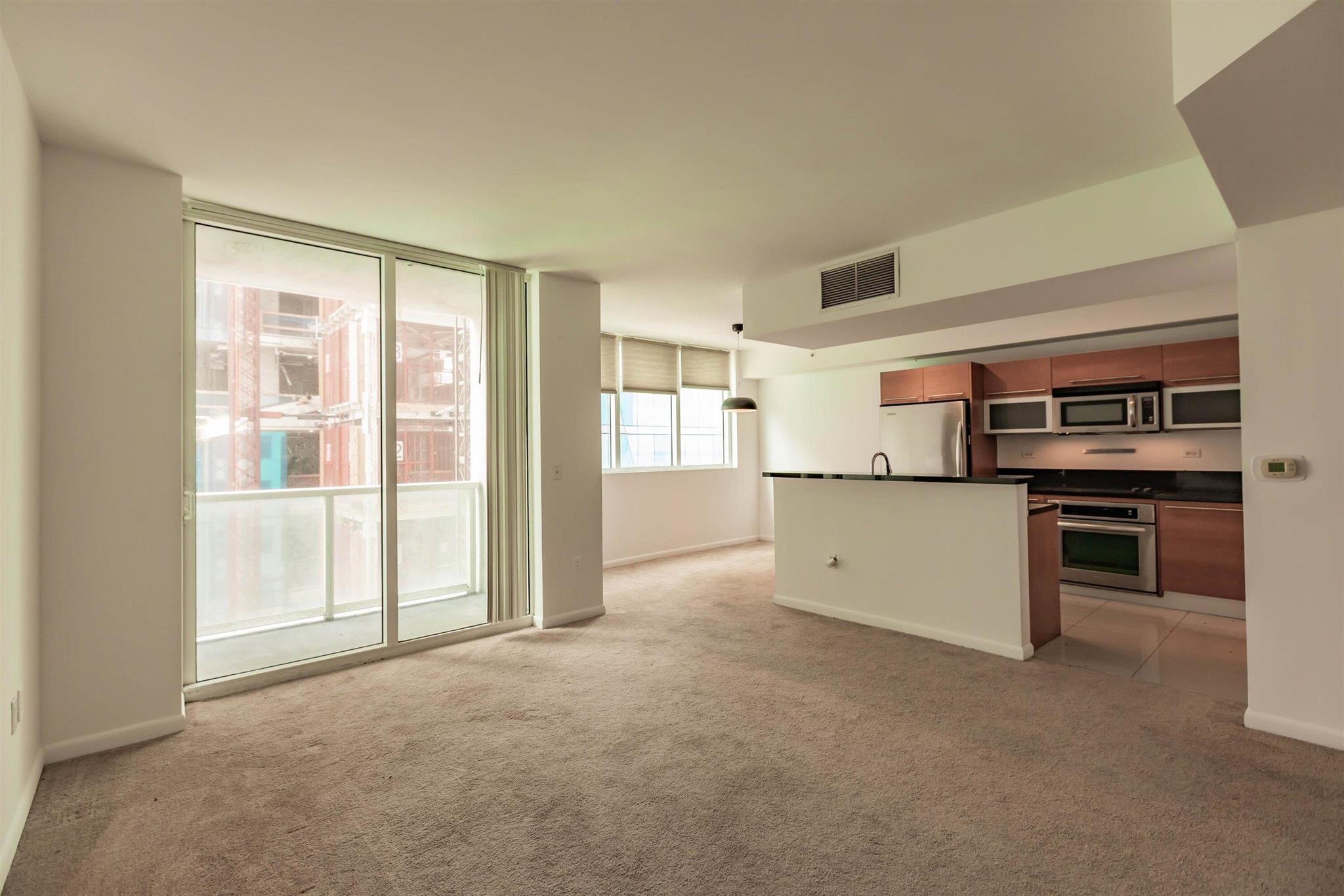 VIZCAYNE NORTH CONDO - Residential Lease