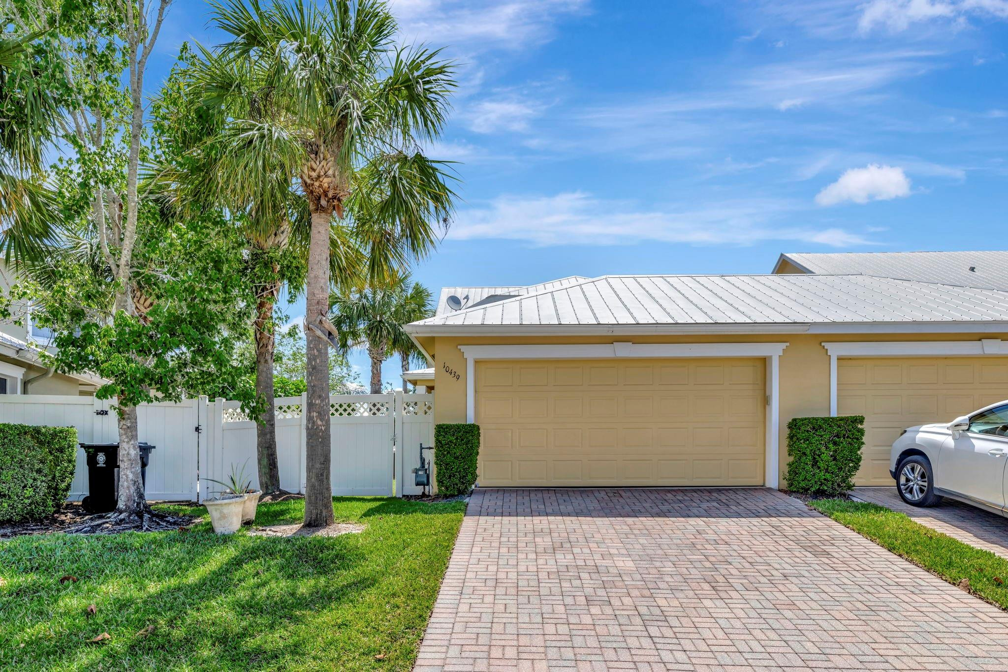 Tradition - Residential