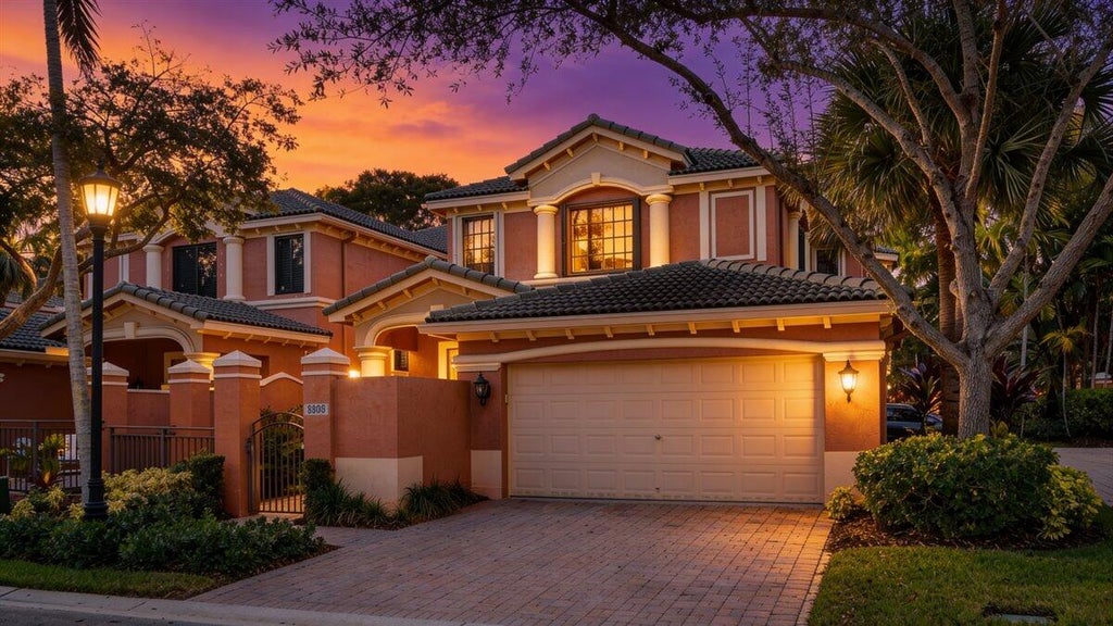 Photo of 2802 Kinsington Circle #27-4, Weston, FL 33332 (MLS # B26049776)
