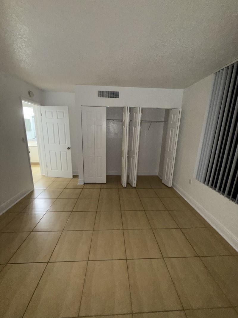 Fairway Lake 110-22 B - Residential Lease