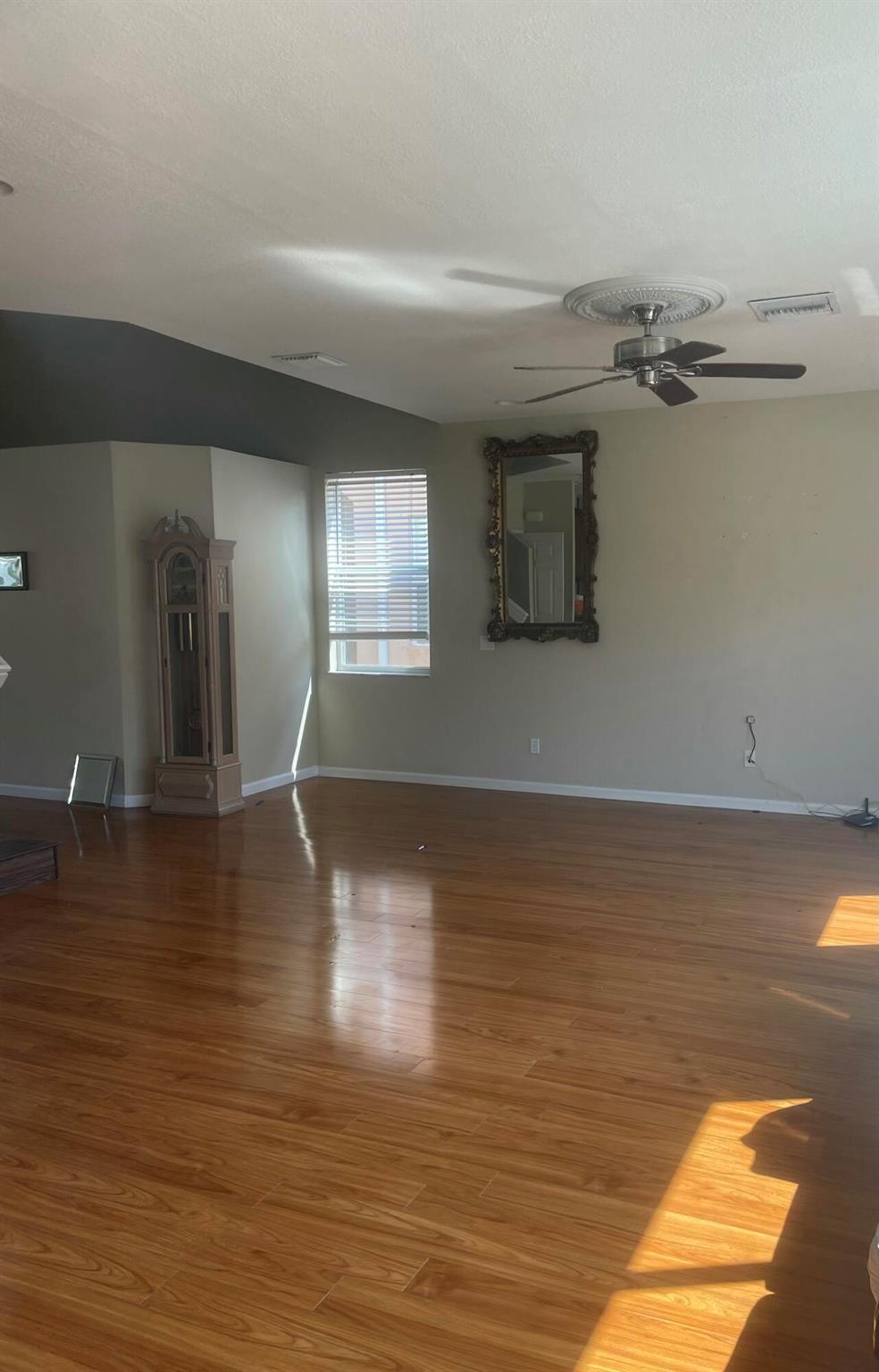 VIZCAYA FALLS PLAT 3 - Residential