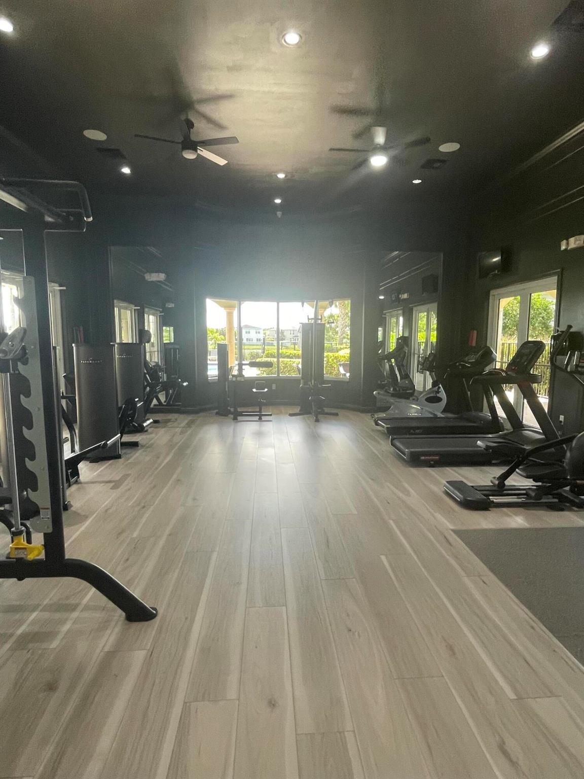 VIZCAYA FALLS PLAT 3 - Residential