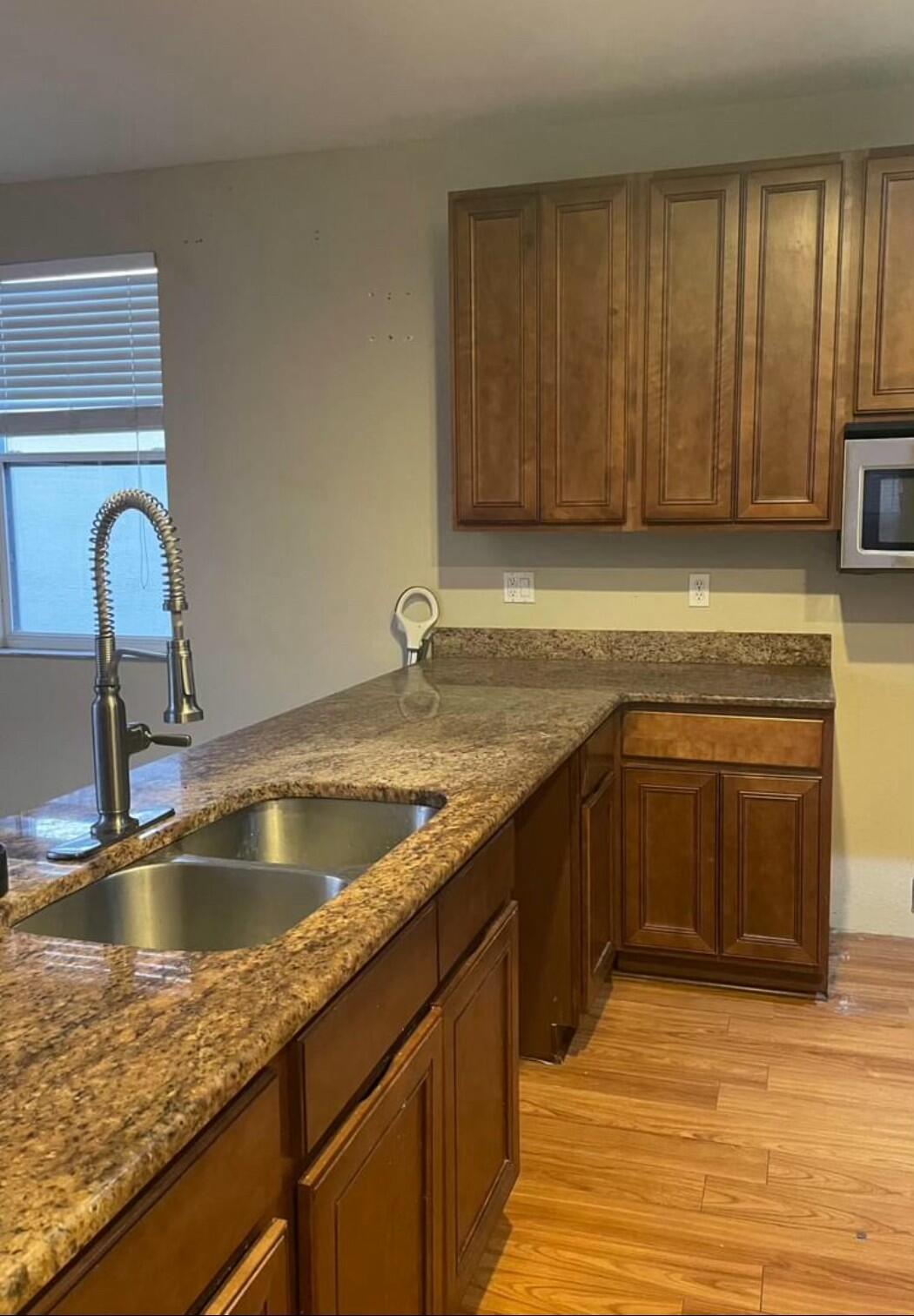 VIZCAYA FALLS PLAT 3 - Residential