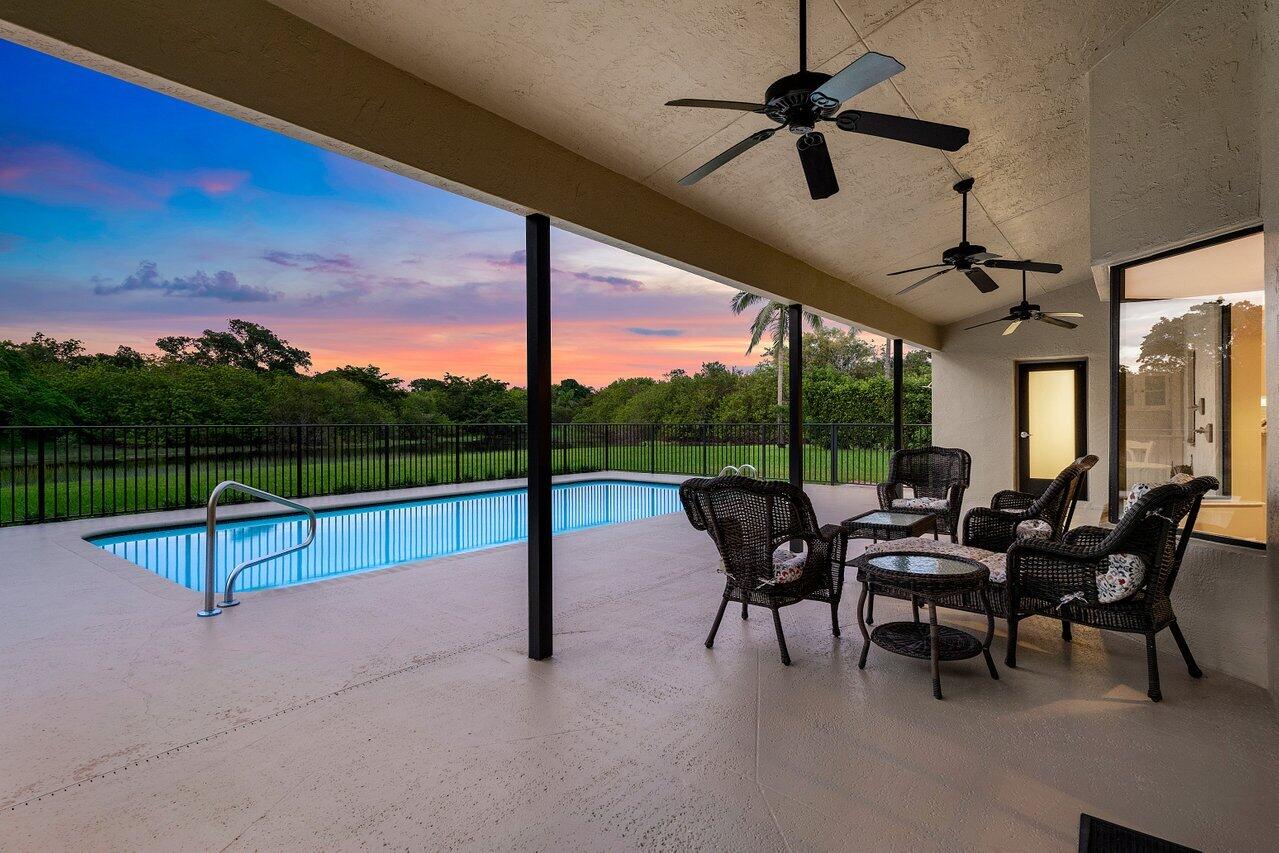 11842 Island Lakes Lane