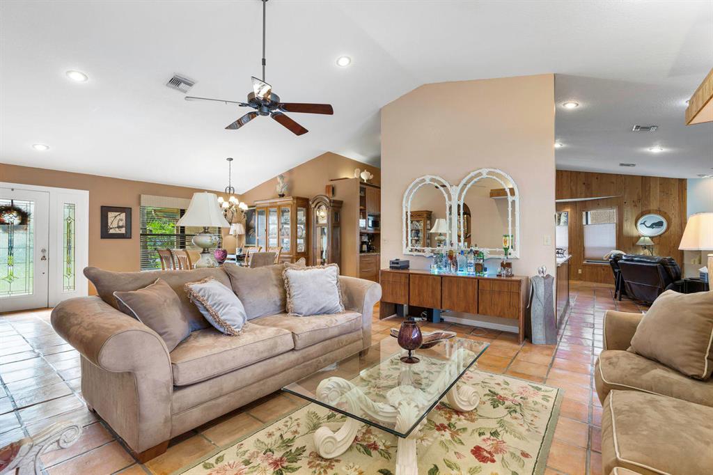 GREENVIEW SHORES 2 OF WELLINGTON - Residential