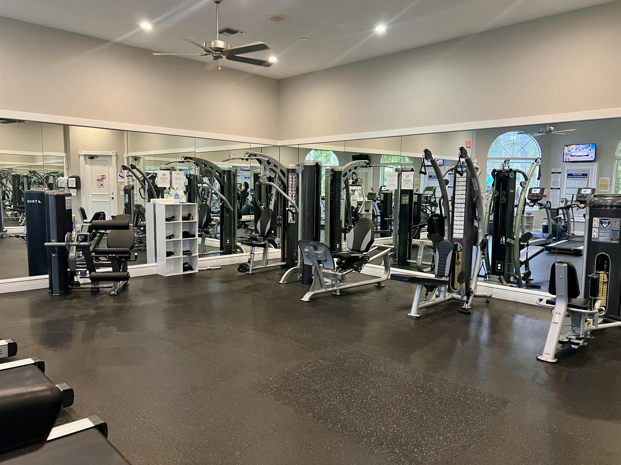 HUNTINGTON WALK POD H - Residential