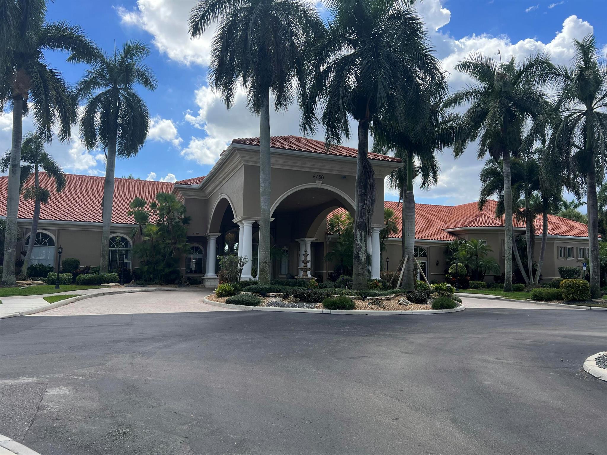 HUNTINGTON WALK POD H - Residential