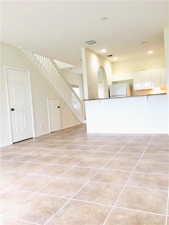 Kensington Gardens - Residential Lease