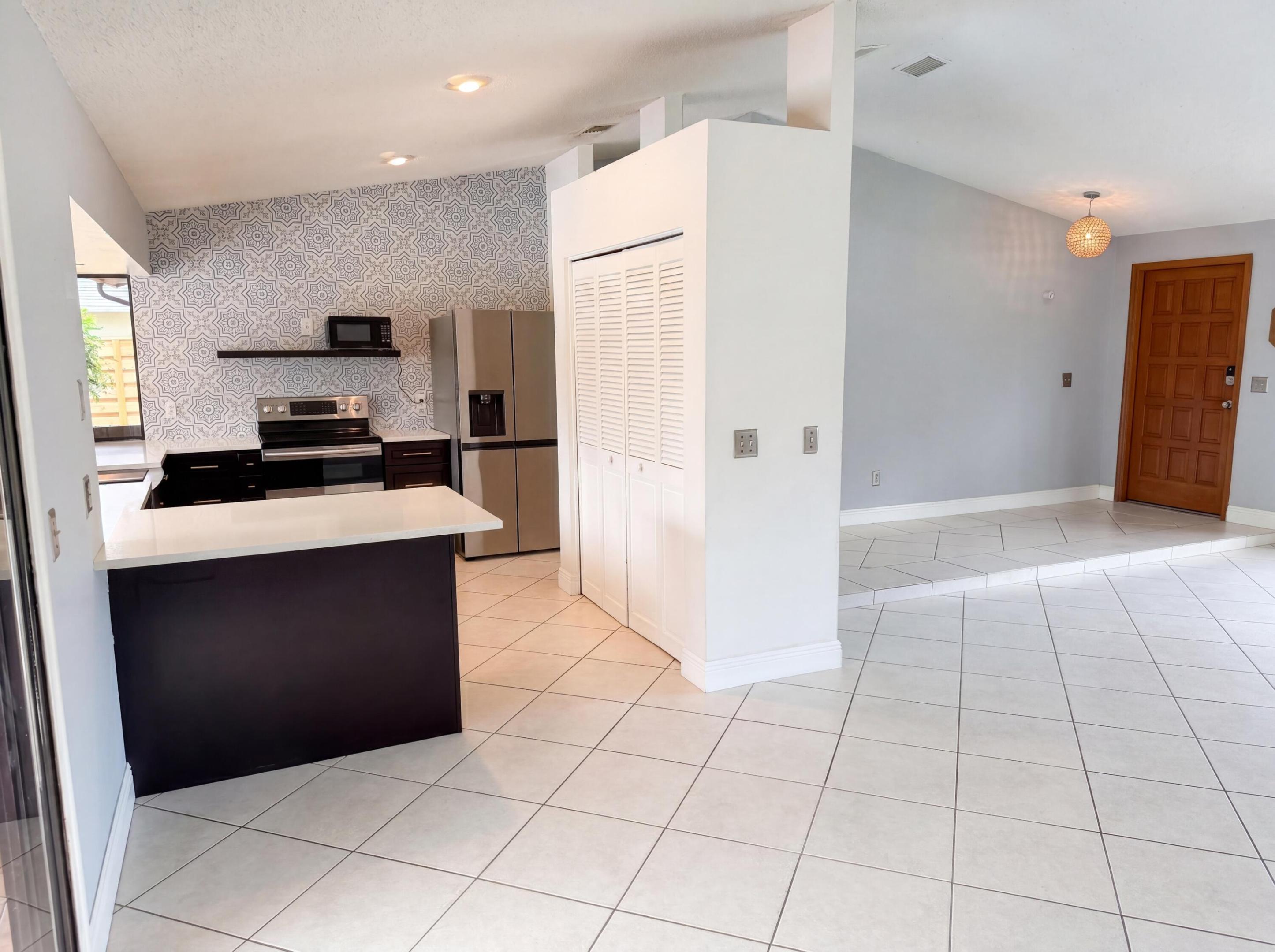 PORT ST LUCIE SECTION 18 - Residential
