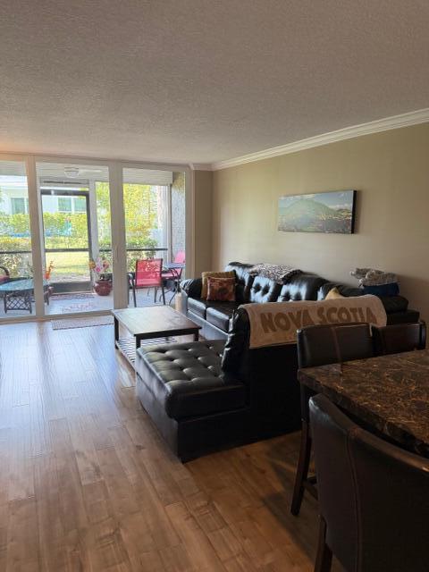 4381 Trevi Court 106