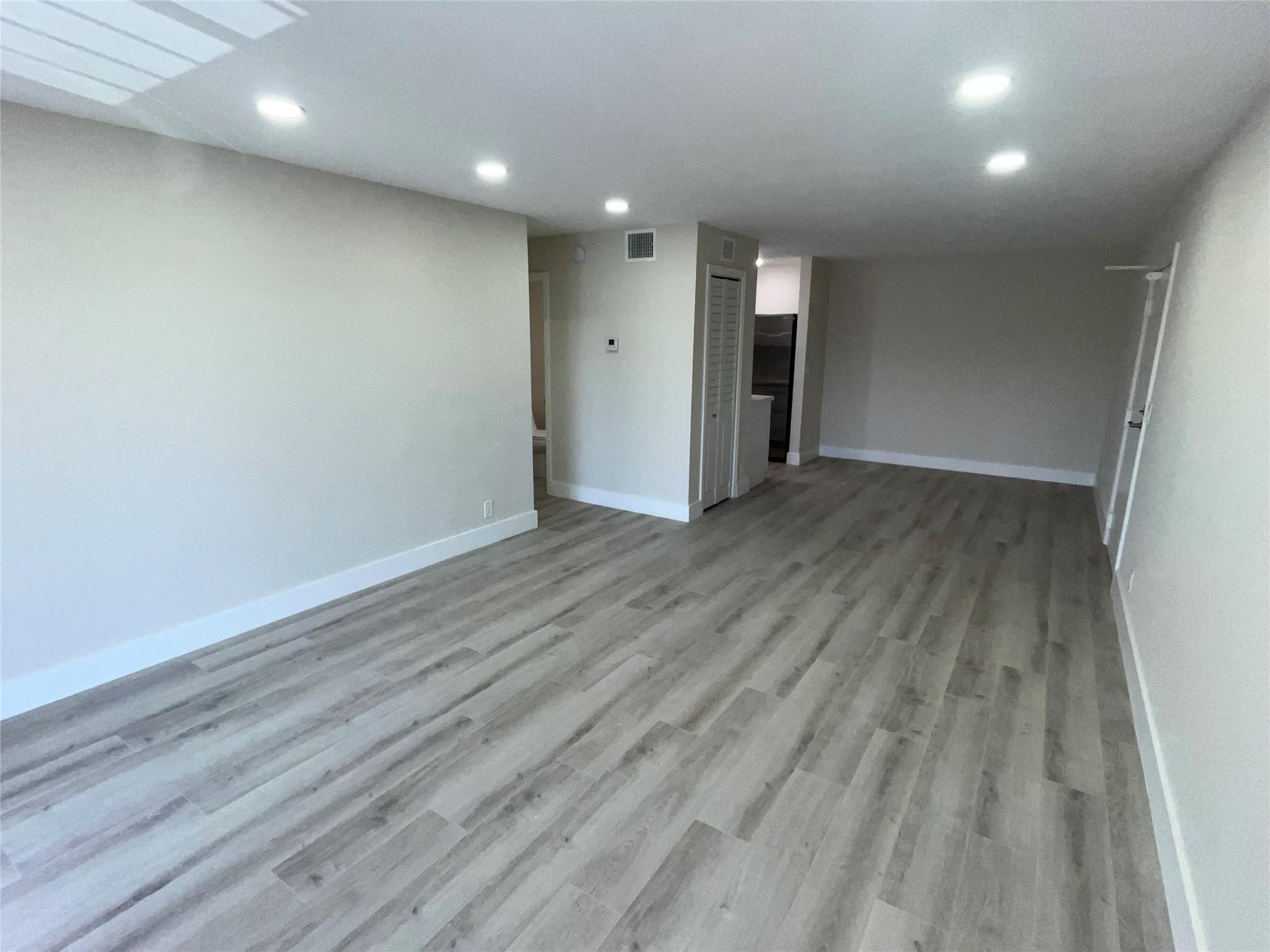 6407 Bay Club Drive 3