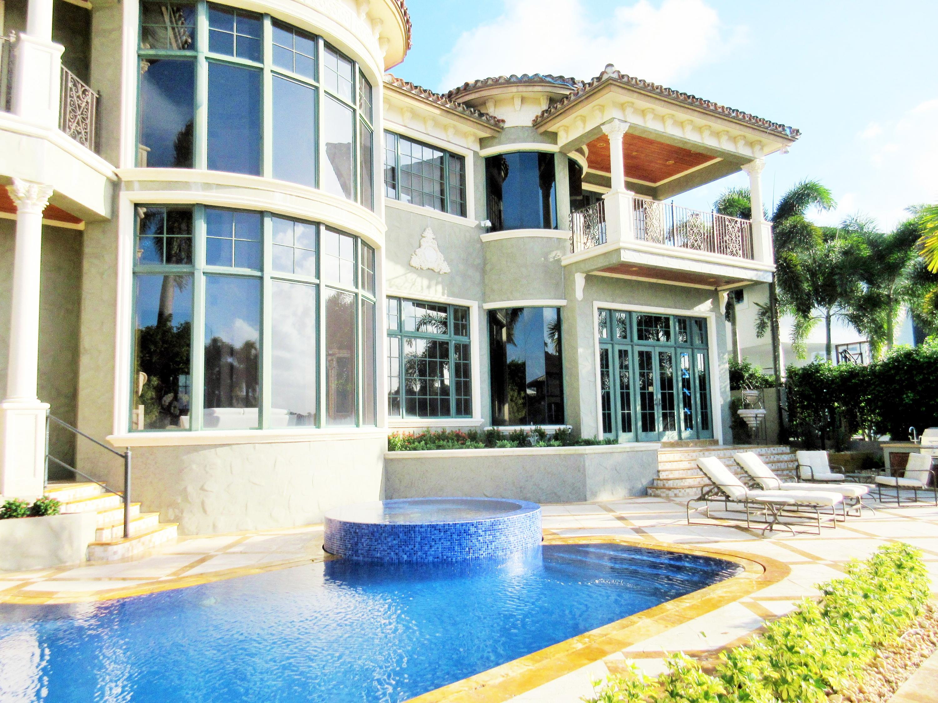 LIGHTHOUSE POINT 3RD SEC - Residential