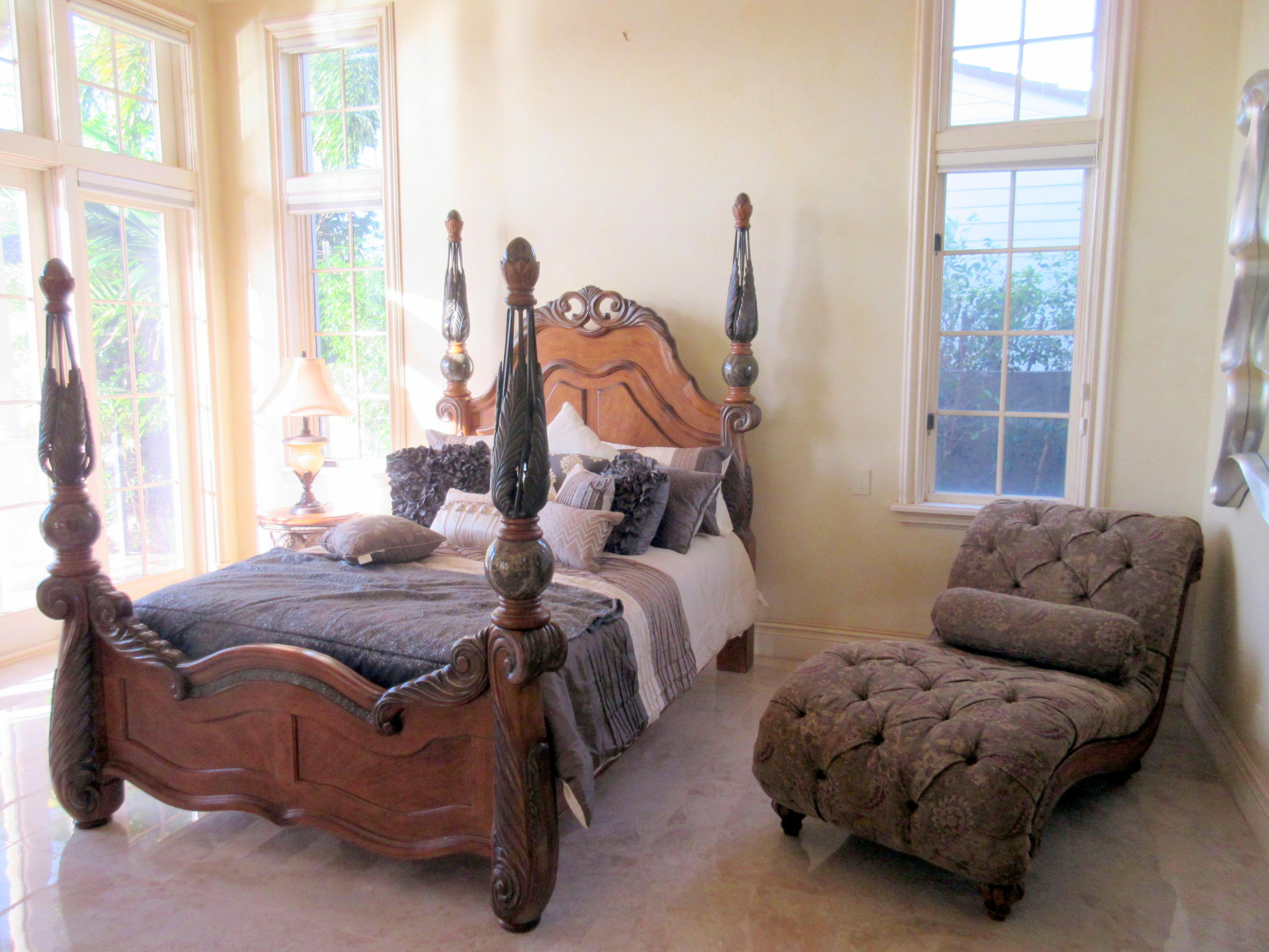 LIGHTHOUSE POINT 3RD SEC - Residential