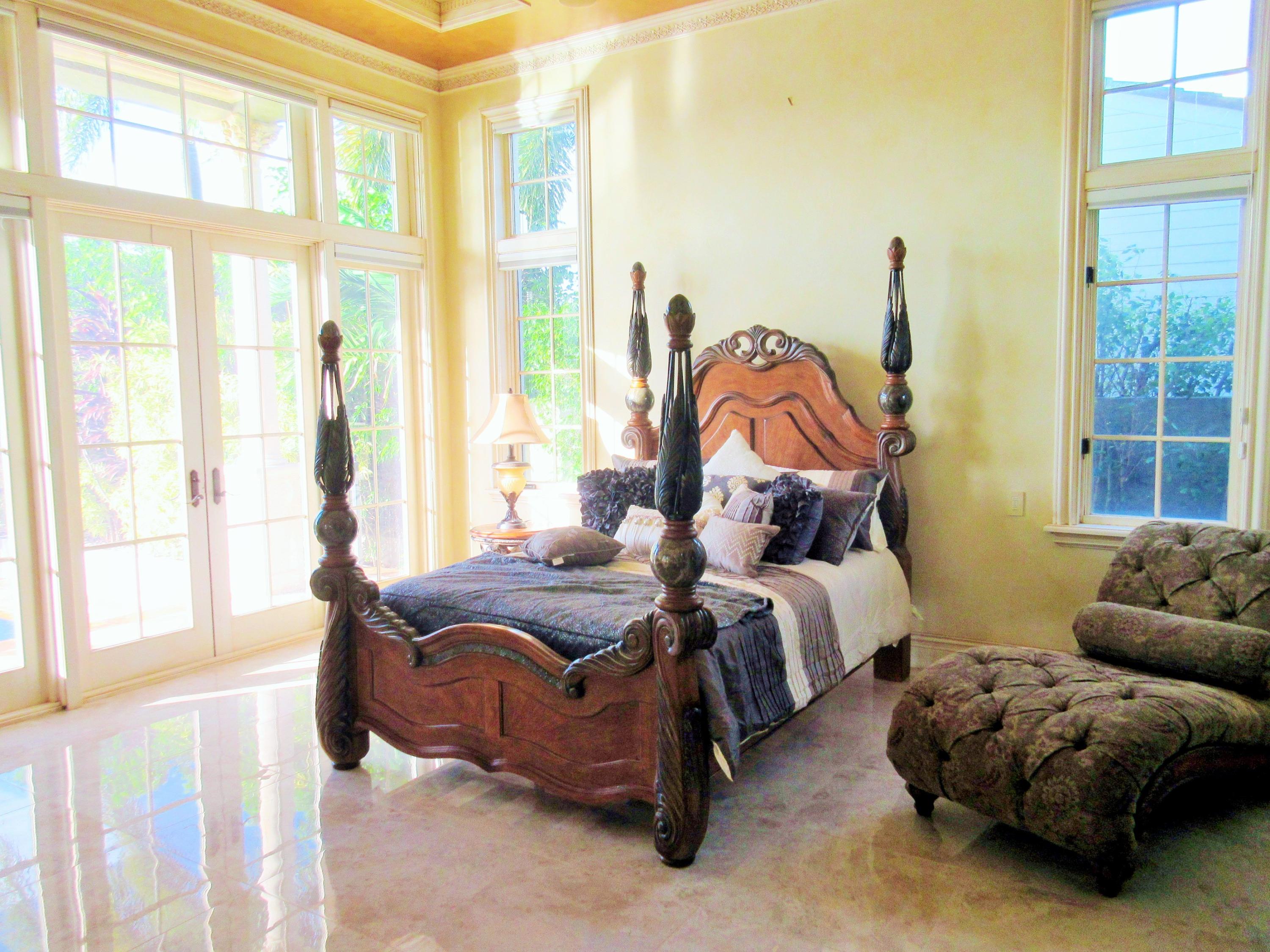 LIGHTHOUSE POINT 3RD SEC - Residential