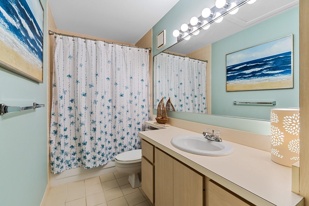 THE MEADOWS AT MARTIN DOWNS - Residential