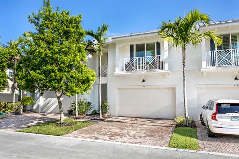 7243 Oxford Court Palm Beach Gardens FL 33418