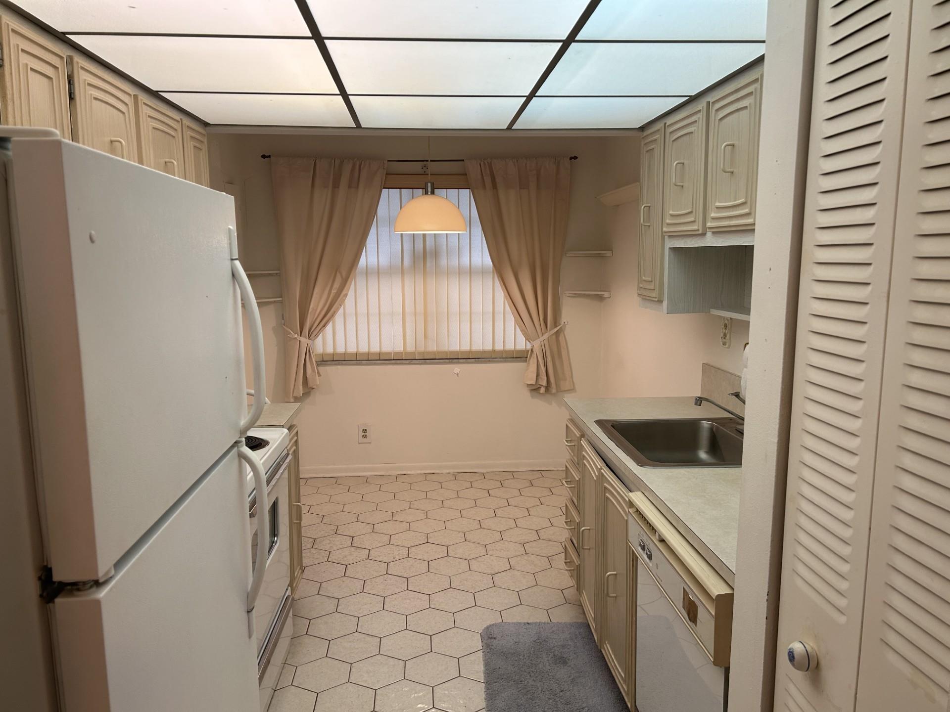 8205 NW 61st St B103