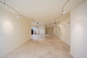 ROYAL PARK - Residential