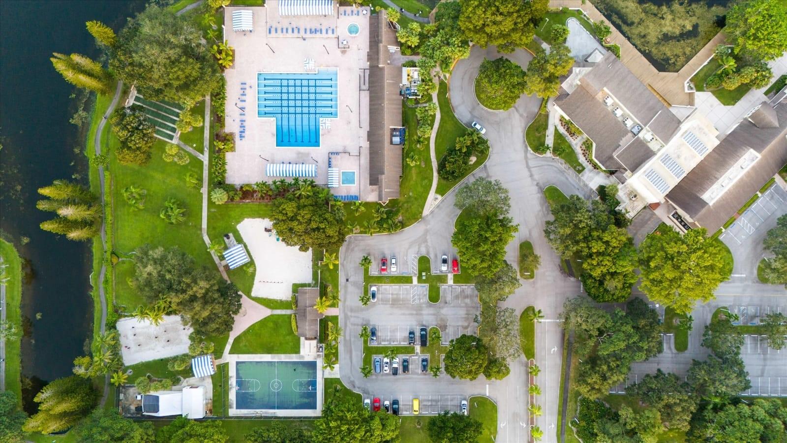 4156 Carambola Cir S 2154